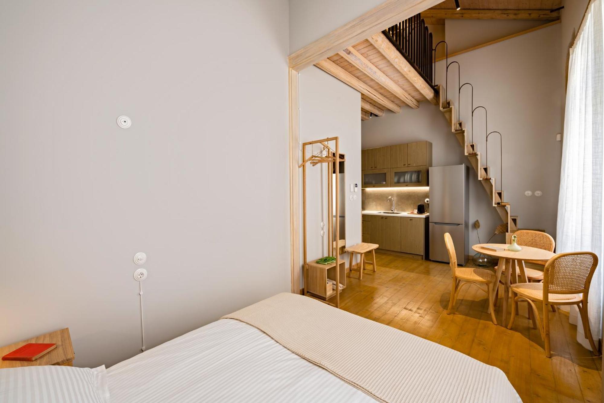 Eramai Hotel Patras Room photo